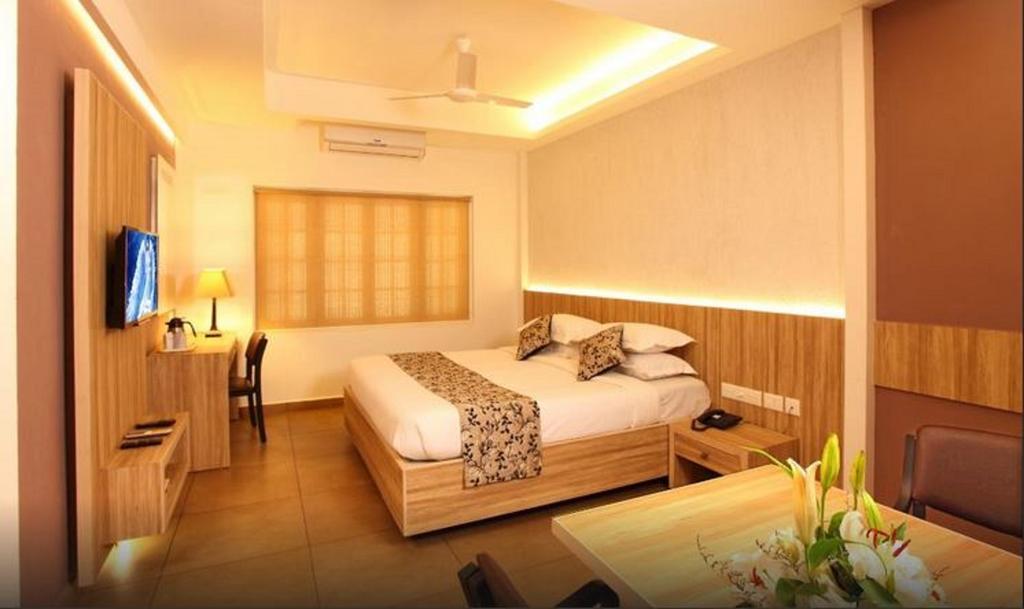 Hotel Luciya Palace Thrissur Bilik gambar