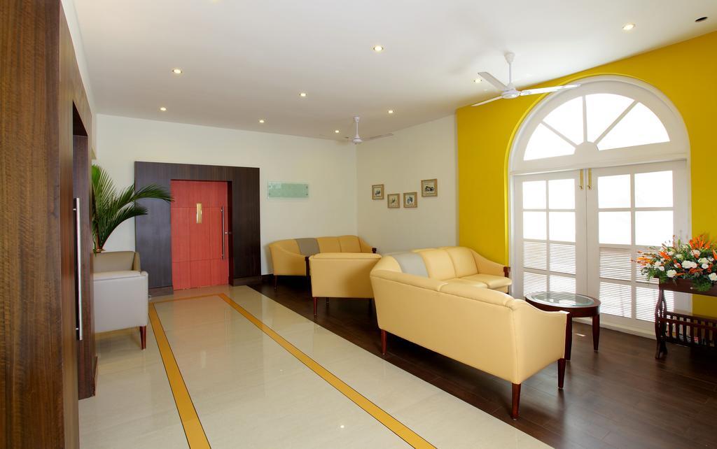 Hotel Luciya Palace Thrissur Luaran gambar